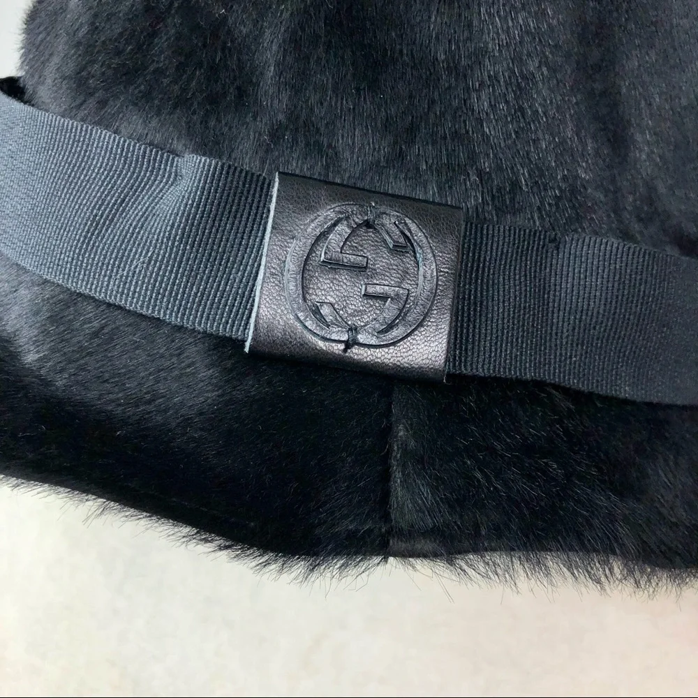 GUCCI Black Leather Fur Bucket GG Logo Hat M - Picture 11 of 16